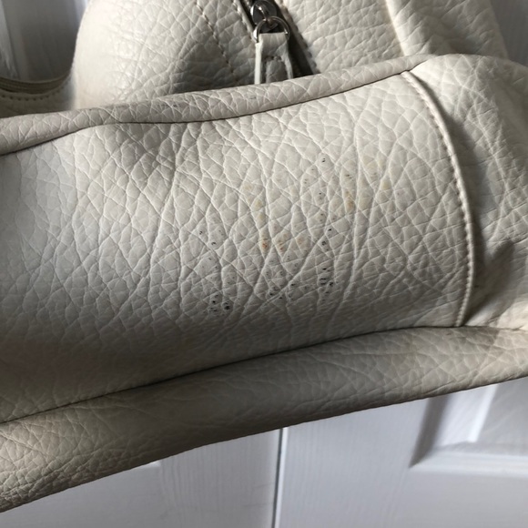 Used Nine West purse - Picture 3 of 3